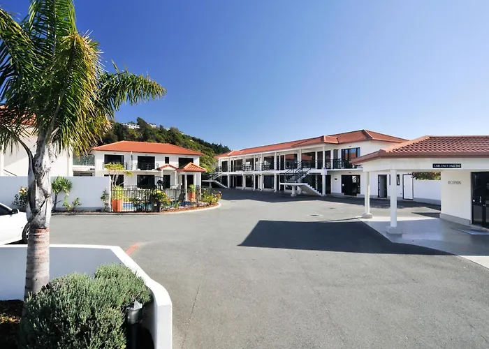 Palms Motel