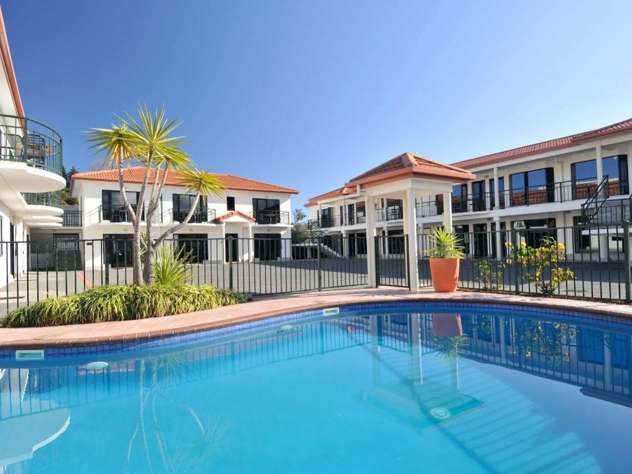 Motel Palms 4*